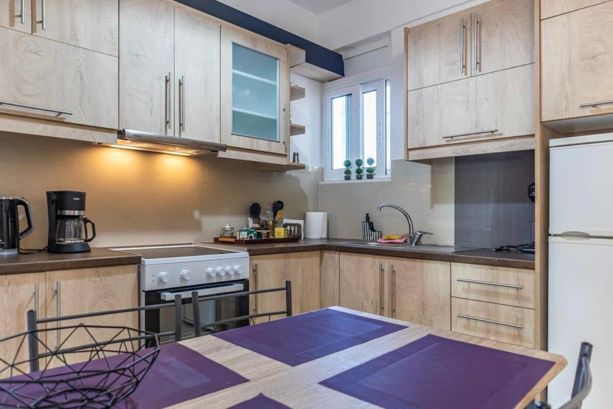 Apartmán Comfy Central Square Gem With Balcony Kalamata Exteriér fotografie